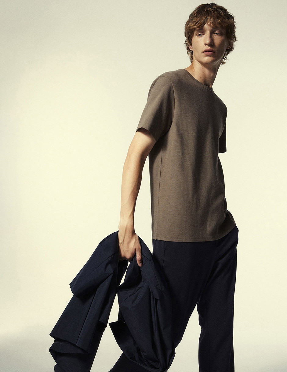 Playera cuello redondo para hombre 3