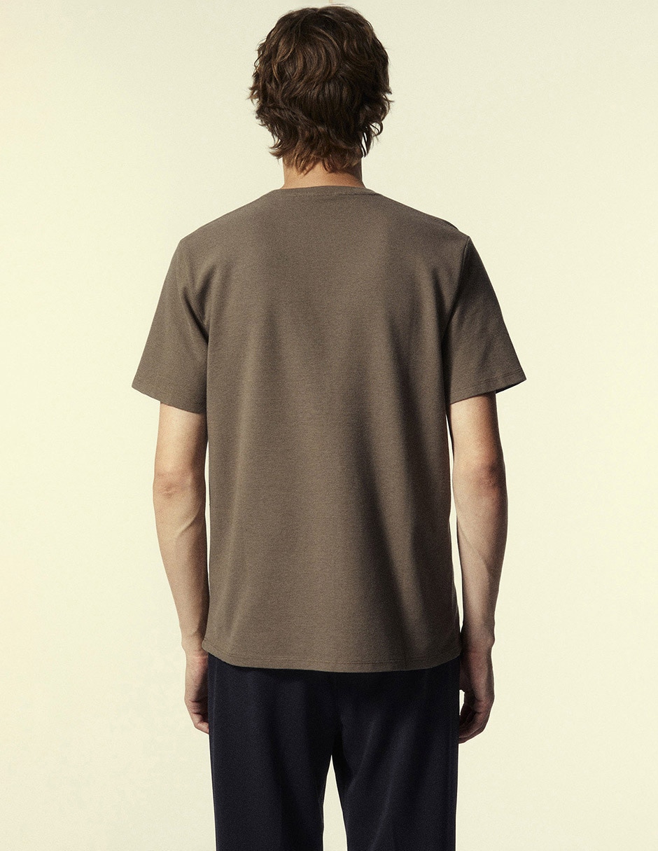 Playera cuello redondo para hombre 4